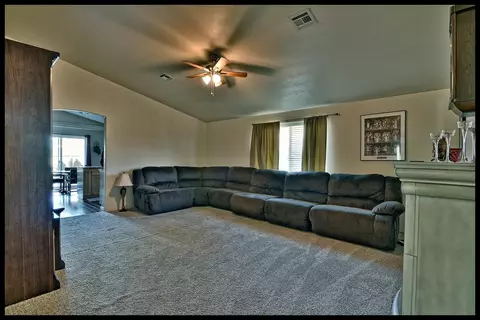 924 Win Way, Eagle Point, OR 97524 photo 17