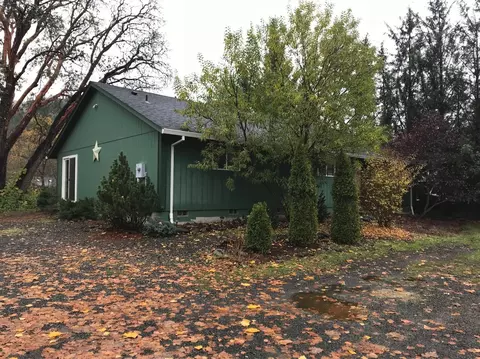 22174 Highway 62, Shady Cove, OR 97539 photo 2