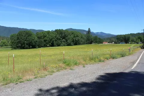 1849 Marcy Loop Rd, Grants Pass, OR 97527 photo 4
