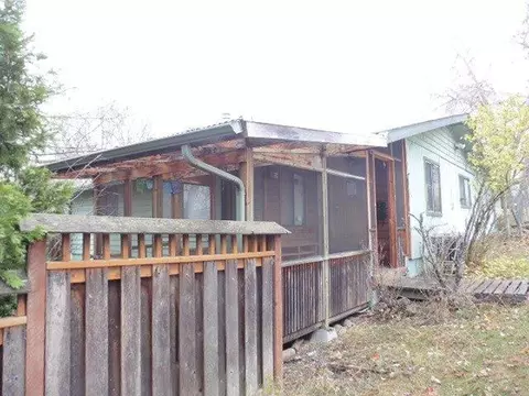 702 Alpine Rd, Eagle Point, OR 97524 photo 1