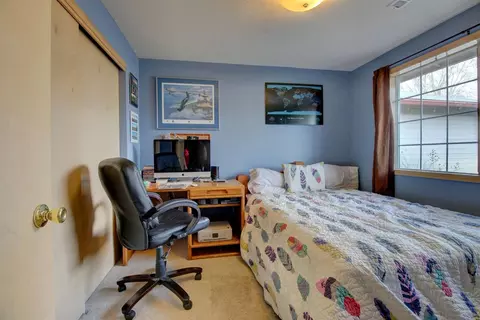 104 Samuel Ln, Phoenix, OR 97535 photo 9