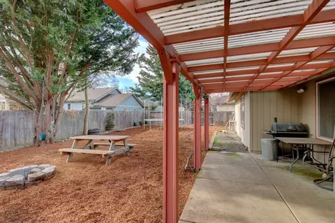 104 Samuel Ln, Phoenix, OR 97535 photo 27