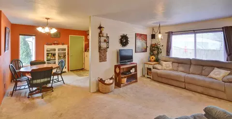 137 Edith Cir, Eagle Point, OR 97524 photo 11