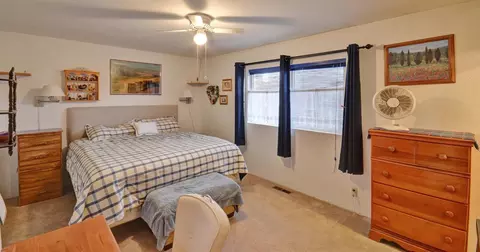 137 Edith Cir, Eagle Point, OR 97524 photo 15