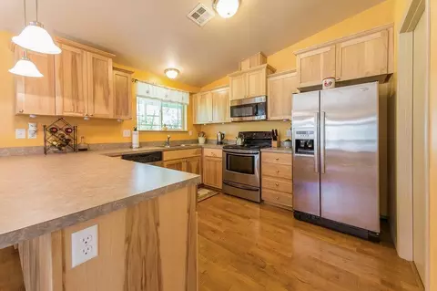 12622 Perry Rd, Central Point, OR 97502 photo 6