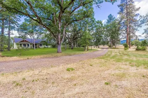 12622 Perry Rd, Central Point, OR 97502 photo 20