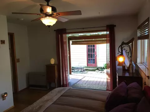 208 Fifth St, Phoenix, OR 97535 photo 5