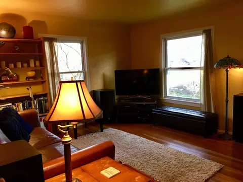 208 Fifth St, Phoenix, OR 97535 photo 4
