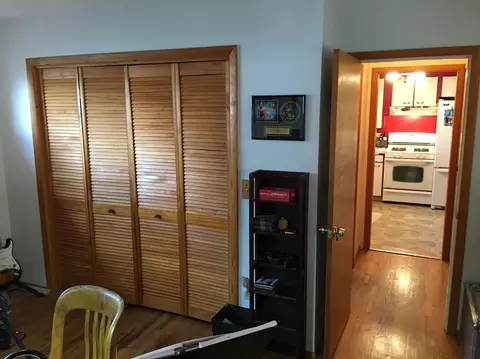 208 Fifth St, Phoenix, OR 97535 photo 9