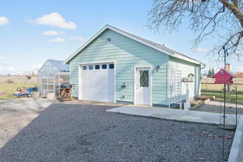 5113 Upton Rd, Central Point, OR 97502 photo 4