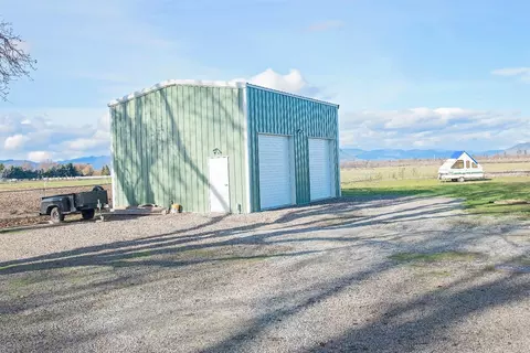 5113 Upton Rd, Central Point, OR 97502 photo 7