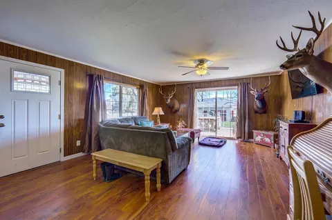 4149 Hilsinger Rd, Phoenix, OR 97535 photo 3
