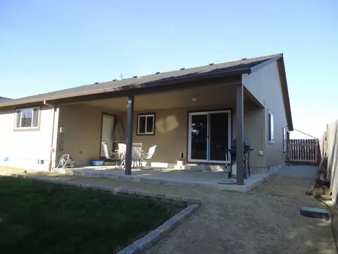 809 Crystal Dr, Eagle Point, OR 97524 photo 9
