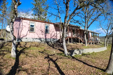 1856 Worthington Rd, Eagle Point, OR 97524 photo 18