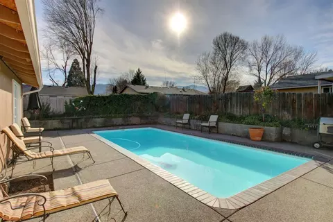 113 Houston Rd, Phoenix, OR 97535 photo 28