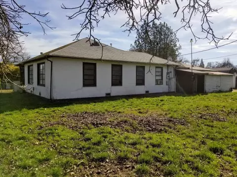 443 Beebe Rd, Central Point, OR 97502 photo 3