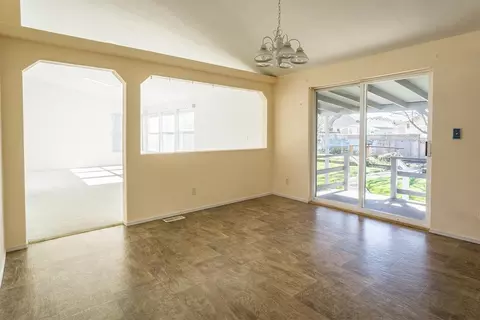 128 Osprey Dr, Eagle Point, OR 97524 photo 3
