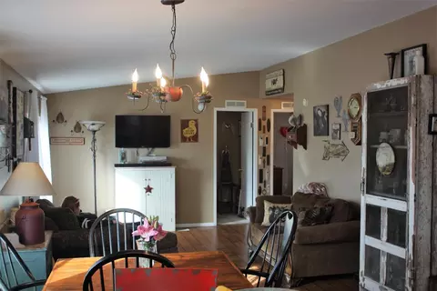 203 Bigham-brown Rd, Eagle Point, OR 97524 photo 6