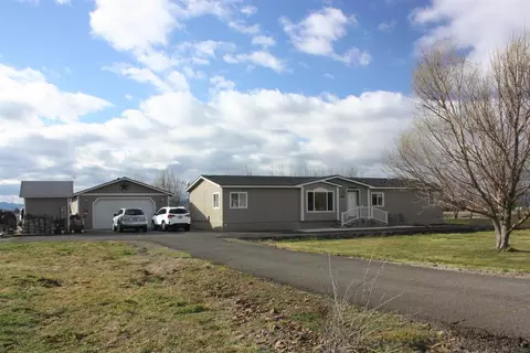 203 Bigham-brown Rd, Eagle Point, OR 97524 photo 1