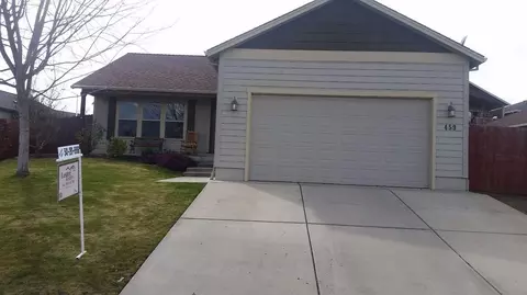 459 Sienna Hills Dr, Eagle Point, OR 97524 photo 3