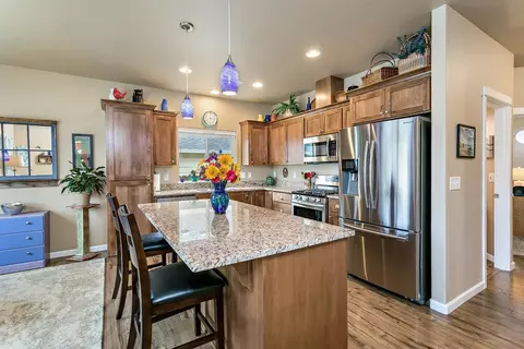 118 Suncrest Rd, Talent, OR 97540 photo 9