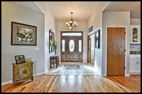 330 Ridgeway Ave, Central Point, OR 97502 photo 9