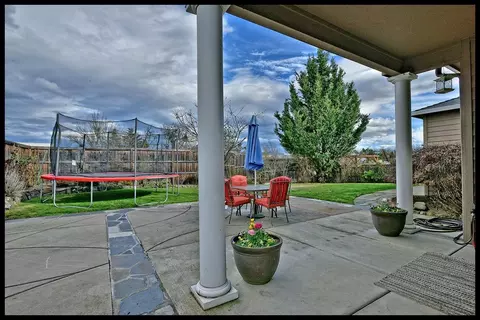 330 Ridgeway Ave, Central Point, OR 97502 photo 20