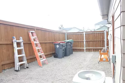 336 Ridgeway Ave, Central Point, OR 97502 photo 8