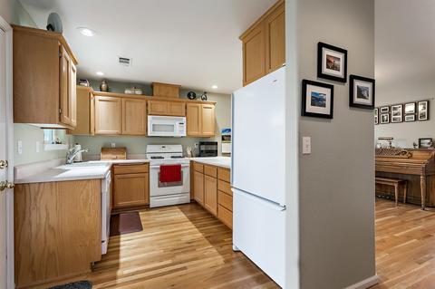 207 Jared Ct, Phoenix, OR 97535 photo 17