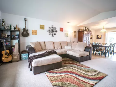 645 Karic Way, Eagle Point, OR 97524 photo 9