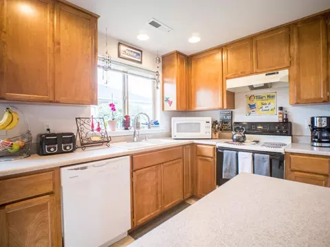 645 Karic Way, Eagle Point, OR 97524 photo 6