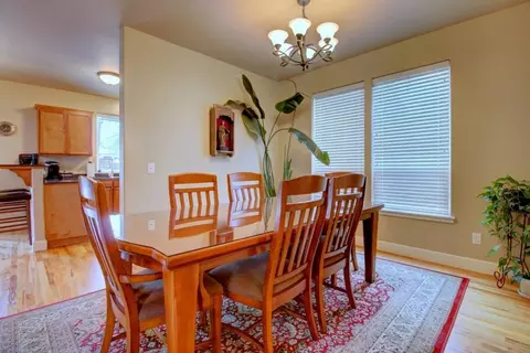982 Covington Ct, Central Point, OR 97502 photo 17