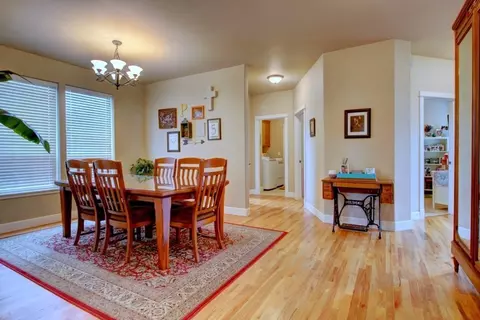 982 Covington Ct, Central Point, OR 97502 photo 16