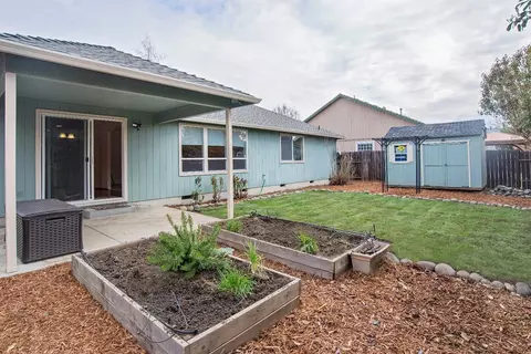 250 Jared Ct, Phoenix, OR 97535 photo 7