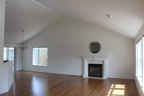 75 Mountain View Dr, Phoenix, OR 97535 photo 4