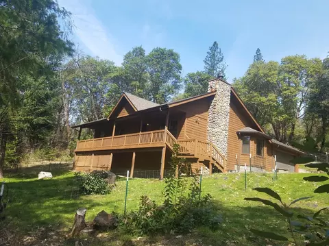 4524 Evans Creek Rd, Rogue River, OR 97537 photo 2