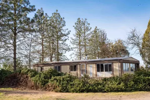 4201 Grant Rd, Central Point, OR 97502 photo 5