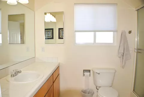 645 Teakwood Dr, Eagle Point, OR 97524 photo 8