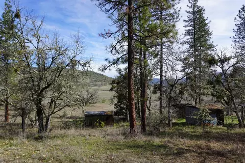 1400 Ironwood Dr, Eagle Point, OR 97524 photo 5