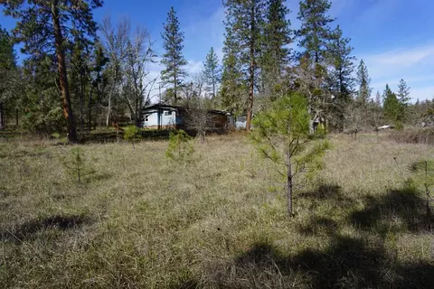 1400 Ironwood Dr, Eagle Point, OR 97524 photo 3