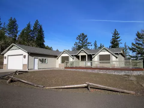 7300 Lost Creek Rd, Eagle Point, OR 97524 photo 1
