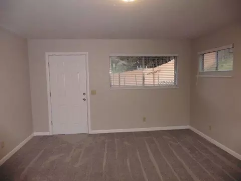 721 Talbot St, Eagle Point, OR 97524 photo 14