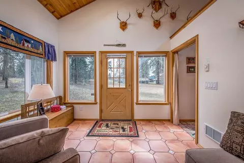 36588 Modoc Point Rd, Chiloquin, OR 97624 photo 17