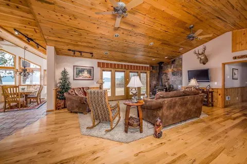 36588 Modoc Point Rd, Chiloquin, OR 97624 photo 18