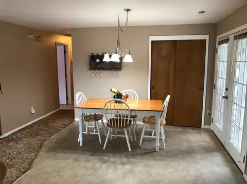 460 Hays St, Gold Hill, OR 97525 photo 5