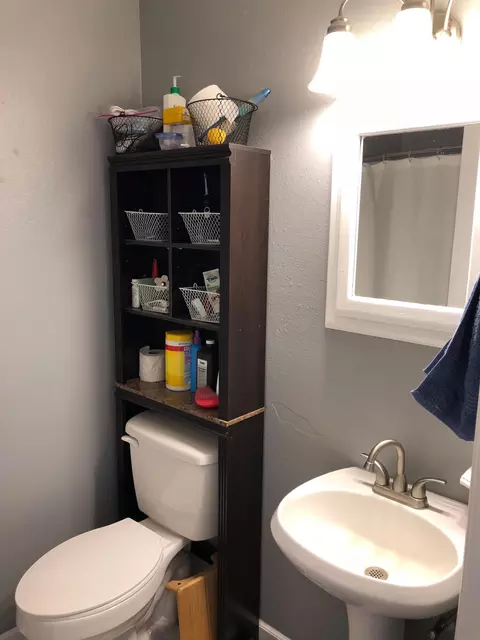 460 Hays St, Gold Hill, OR 97525 photo 8