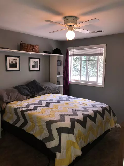 460 Hays St, Gold Hill, OR 97525 photo 7