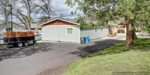 257 E Main St, Eagle Point, OR 97524 photo 24