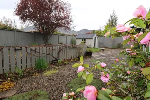 1131 Michael Ln, Eagle Point, OR 97524 photo 11