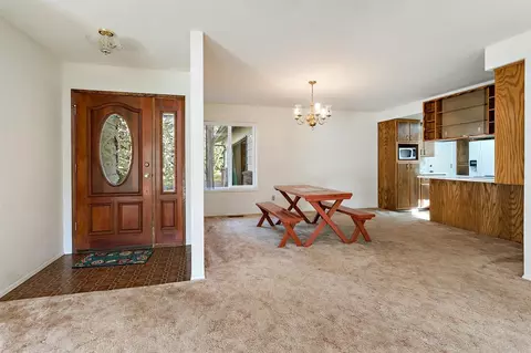 605 Melrose Ln, Shady Cove, OR 97539 photo 7